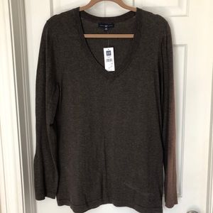 Brown Gap sweater